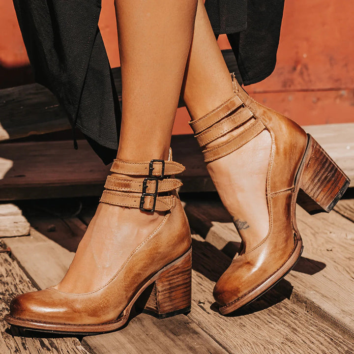 Isolde | Vintage Cutout Ankle Boots