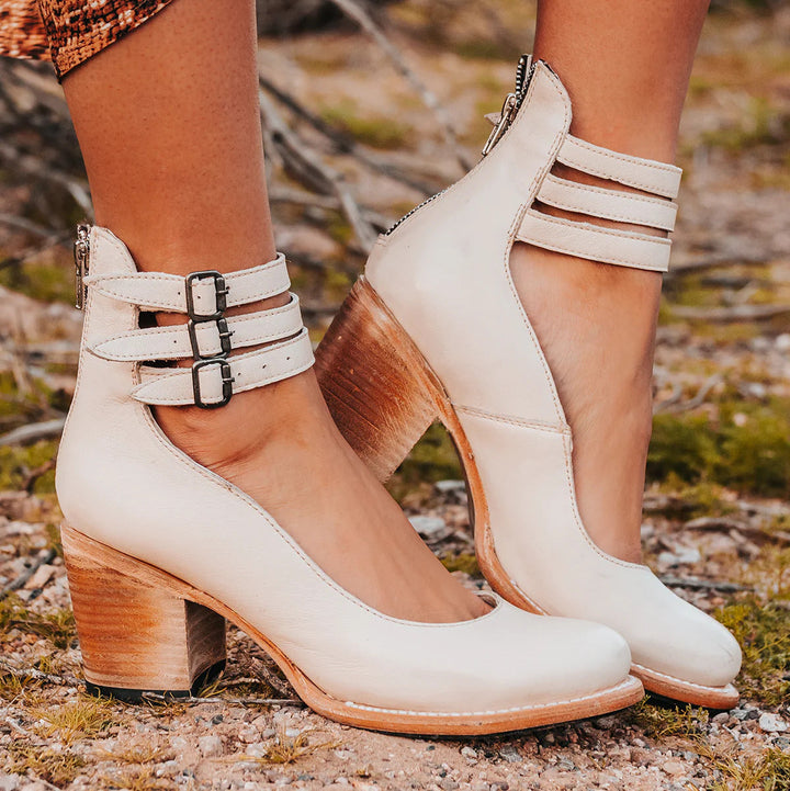 Isolde | Vintage Cutout Ankle Boots