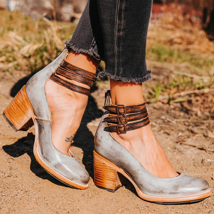 Isolde | Vintage Cutout Ankle Boots