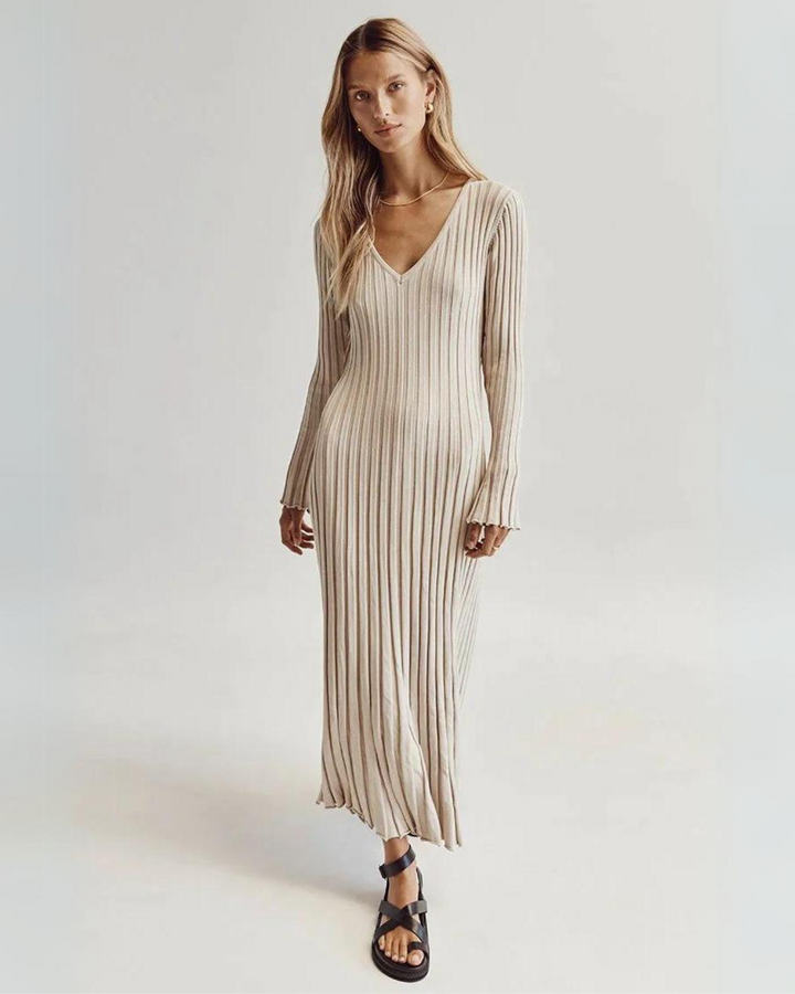 Casilda | White Ribbed Knit Maxi Dress