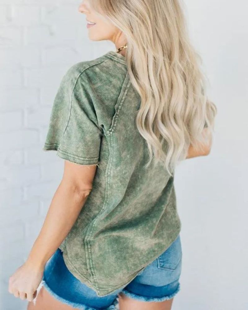 Brooke | Washed Henley Tee