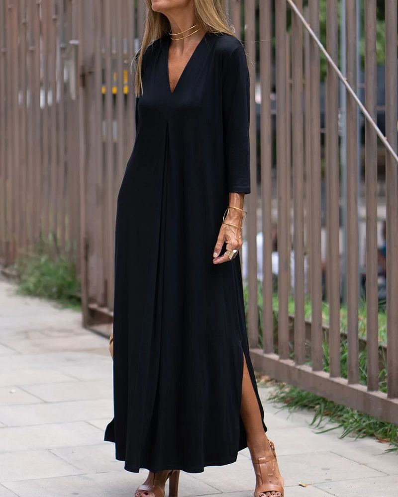 Genevieve | Relaxed Black Maxi Dress