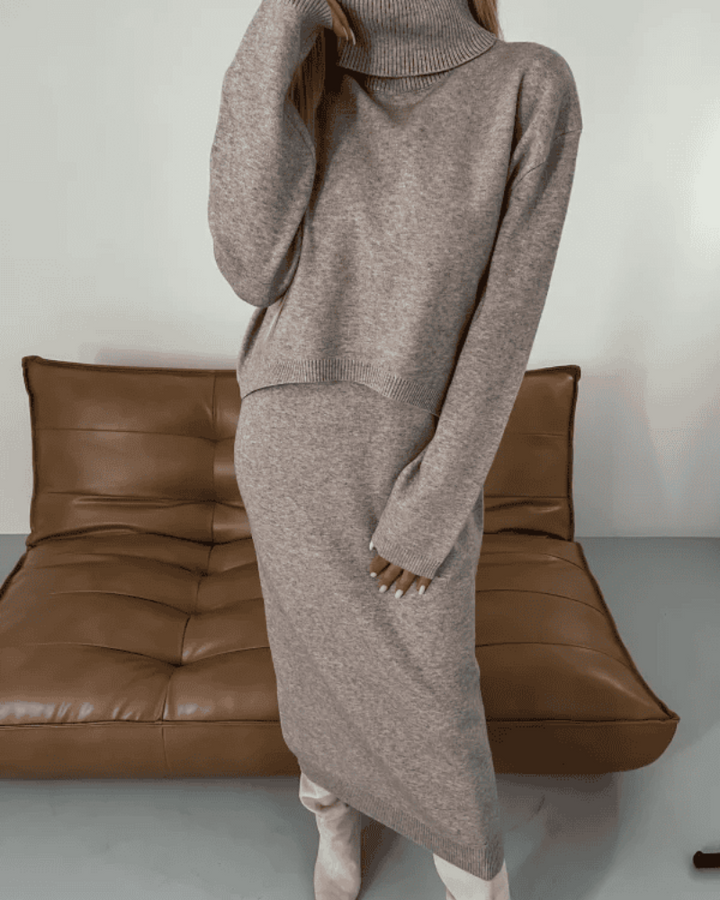 Novera | Minimalist Knit Set