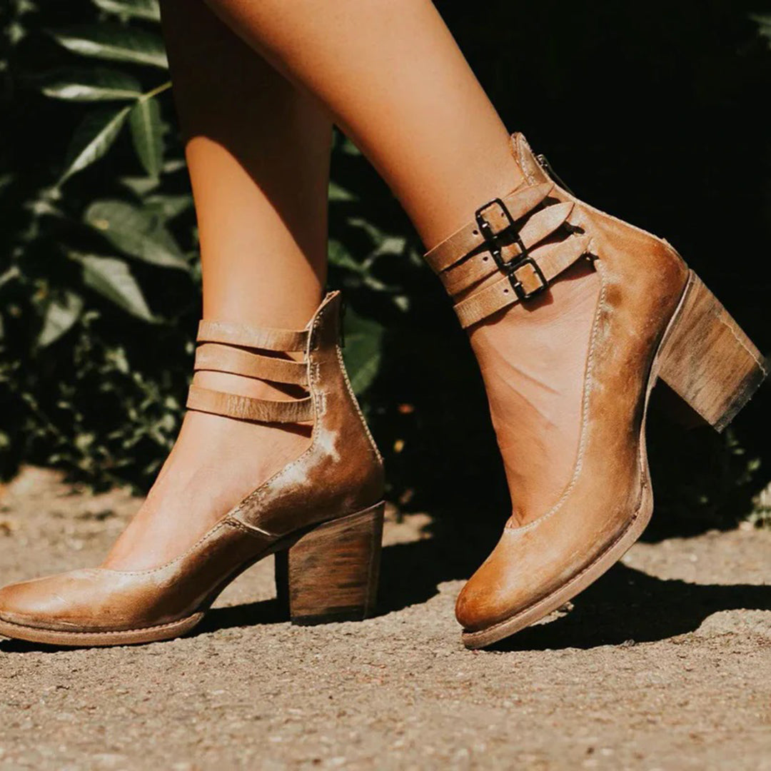 Isolde | Vintage Cutout Ankle Boots